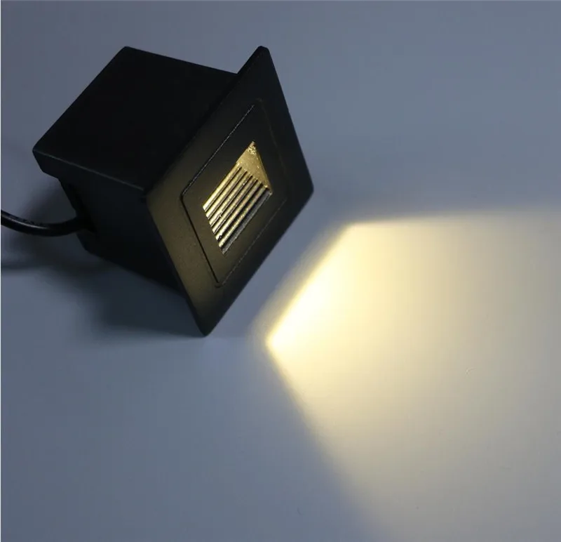 wall lamp (14)