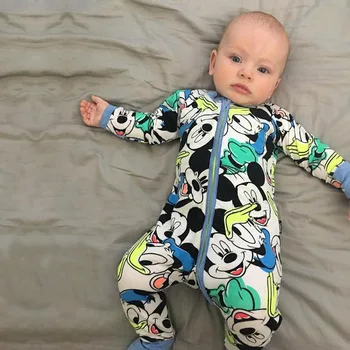 

New Retail new Newborn infants baby boy and girl wear mickey and minnie even climb Children's clothes baby romper garments