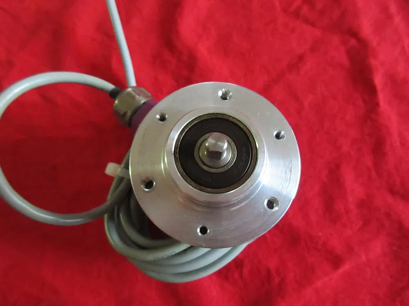 

E25BB-6R-2500-ABZ-7406R-LED-SC6 used in good condition