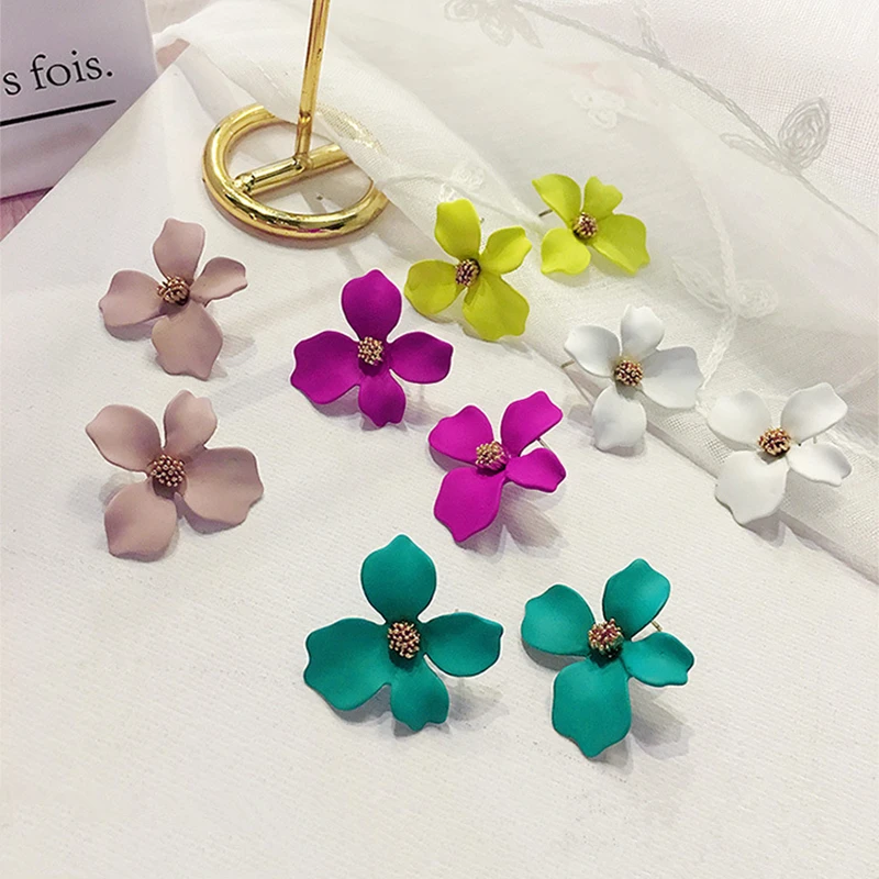 Новые корейские стильные модные серьги-гвоздики с цветами женские ушные ювелирные украшения