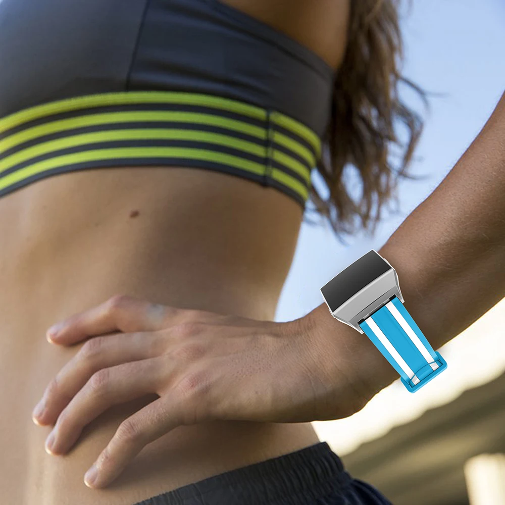 Lightweight-Ventilate-Perforated-Wrist-strap-Replacement-Bands-Soft-Replacement-Sports-watch-Bands-For-Fitbit-Ionic-Smart (5)