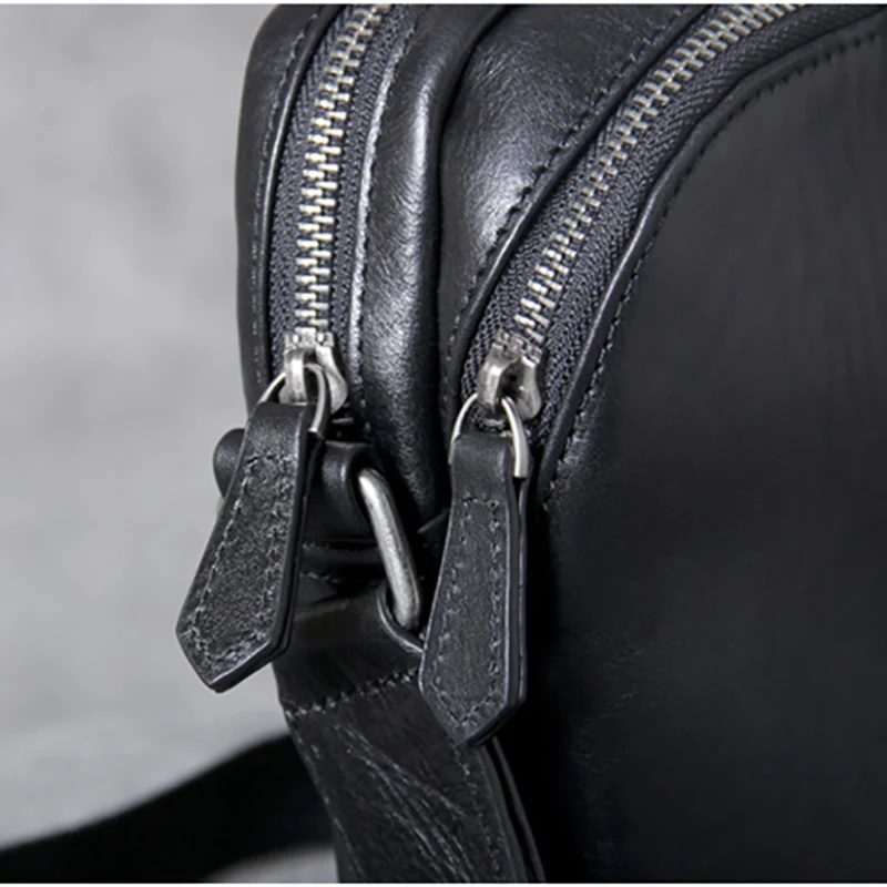 AETOO Casual fashion head cowhide single shoulder crossbody bag male leather simple small bag