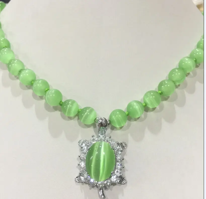 

New 8mm Green Sri Lanka Moonstone Gems Tortoise Pendant Necklace 18"AAAA+002