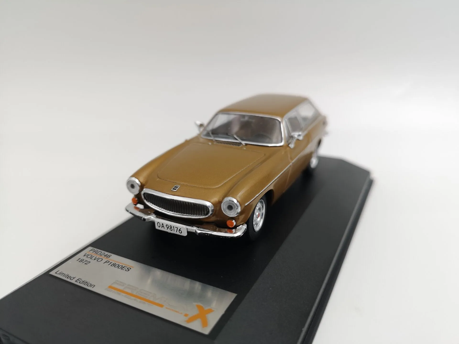 Премиум/X 1:43 VOLVO P1800ES 1972 бутик сплава модели игрушечных автомобилей для детей модель детской игрушки Подарочная оригинальная коробка