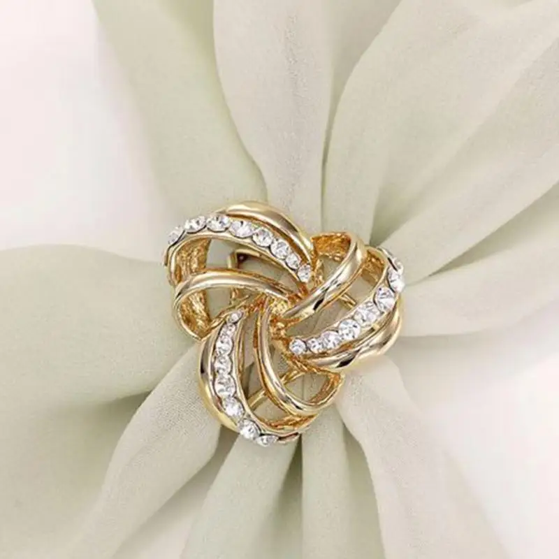 

Women Fashion Simple Crystal Brooch Pins Silk Scarf Holder Clip Buckle