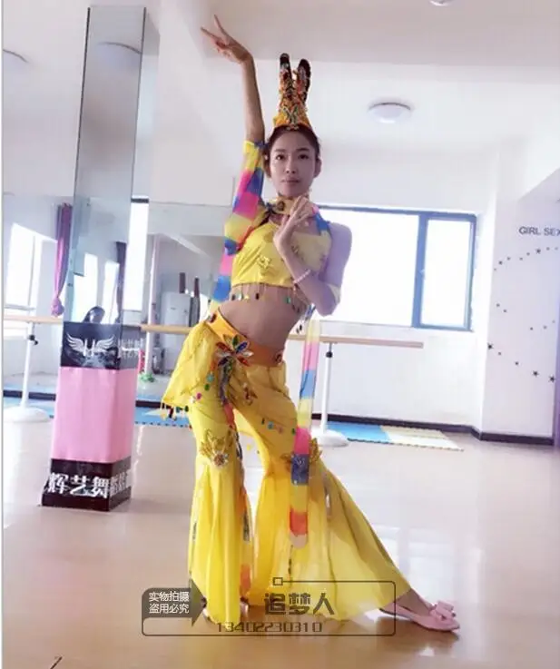 Avalokitesvara танец Классический для девушек и женщин Китайский народный |