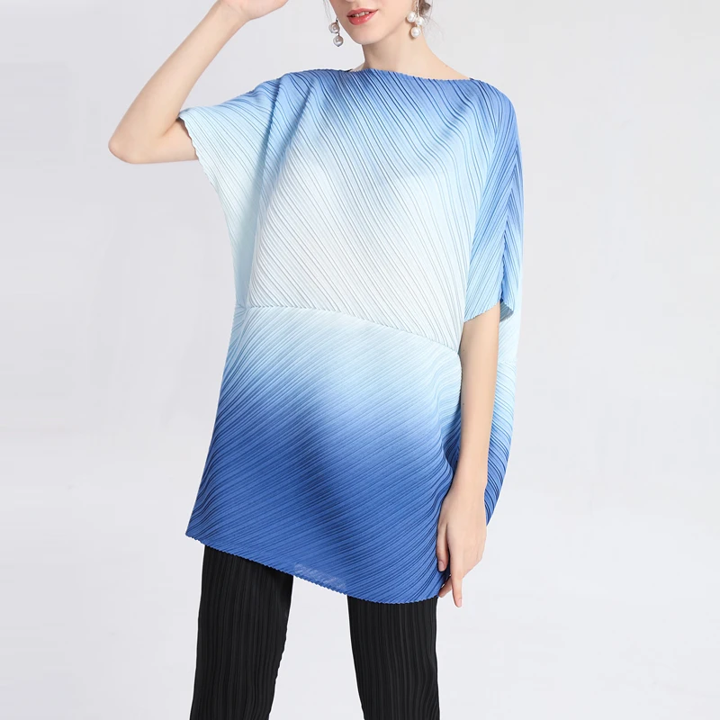 Changpleat летняя новая женская футболка с градиентом Топы Miyka плиссированные модные большие размеры свободные женские футболки с вырезом
