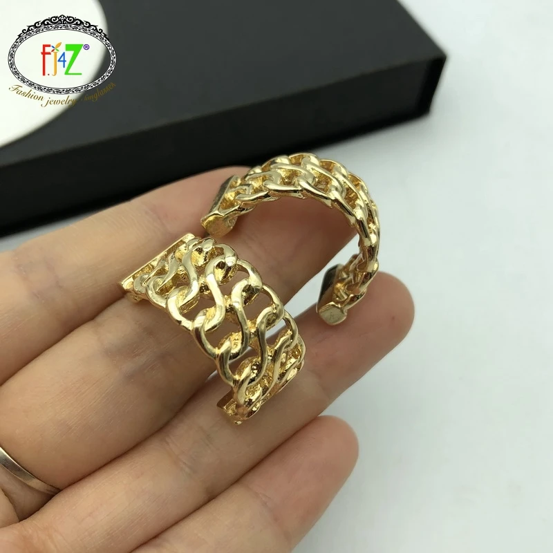 

F.J4Z New Arrival Hoop Earrings for Women Punk Alloy Curb Chain Shape Earring Hoop Jewelry Dropshipping