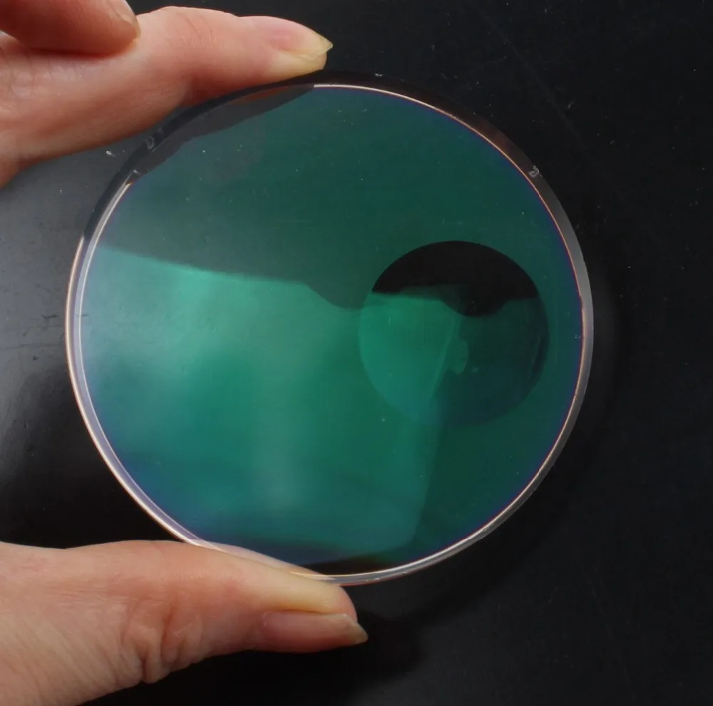 

BIFOCAL LENSES Myopia or Presbyopia coated aspherical anti-radiation anti-reflective coated -1.0 to -5.0 or +1 to +5
