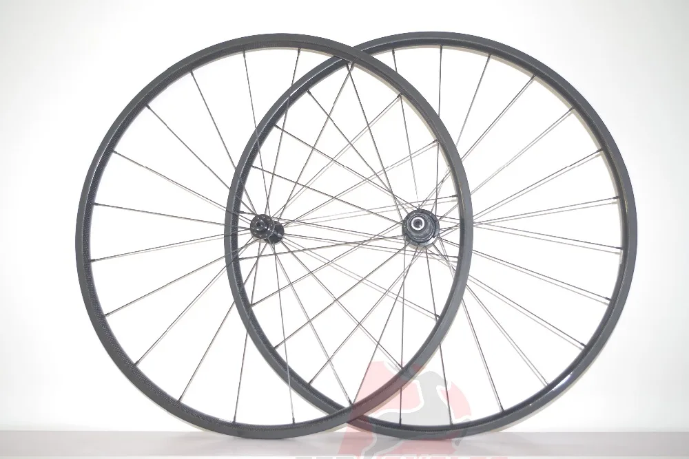 Cheap 978g Lightest 700c 20mm x 23mm Tubular Road Bike Carbon Wheels Bicycle Wheel set Dati Hubs 20 24 Holes 3k Glossy Climbing King 1