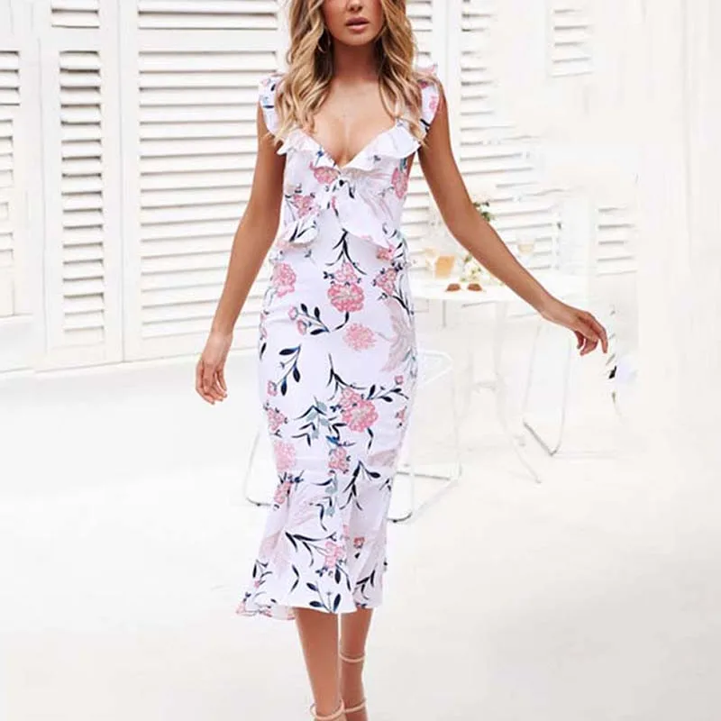Spring-and-Summer-2019-New-European-and-American-Women-s-Decorated-Sleeveless-V-neck-Leaky-Back
