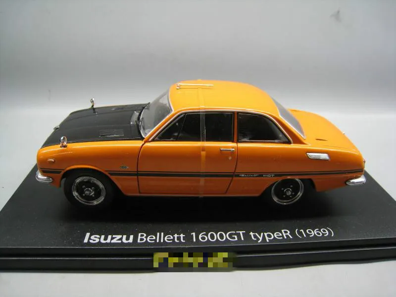 IXO 1/24 масштабная модель автомобиля игрушки ISUZU BELLETT 1600GT литая под давлением металлическая модель автомобиля игрушка для коллекции, подарок, дети