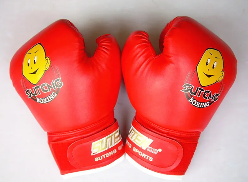 child boxing  gloves
