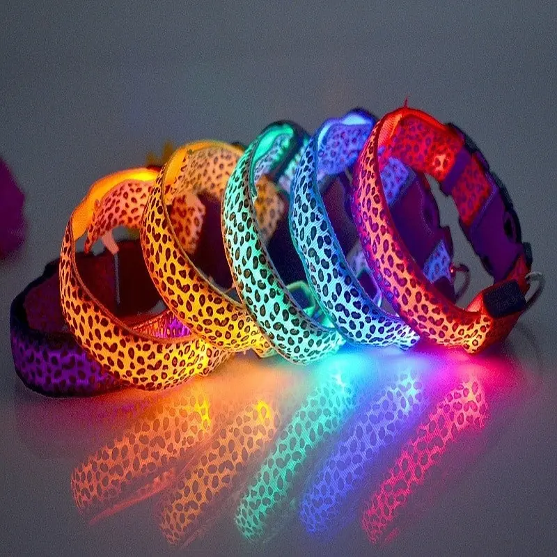 

Hoomall Luminous Necklace Pet Collar Flashing Glow LED Light Pet Dog Collar Led Adjustable Night Safety Dog Collar