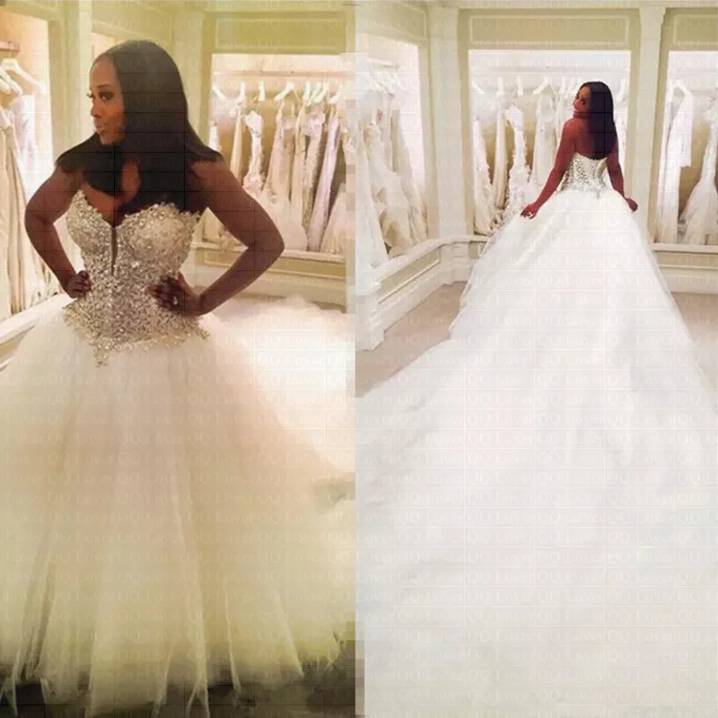 

2019 Sexy Deep V-neck Arabic Big Train Wedding Dress African Elegant Beading Bridal Gowns Vestido De Novia