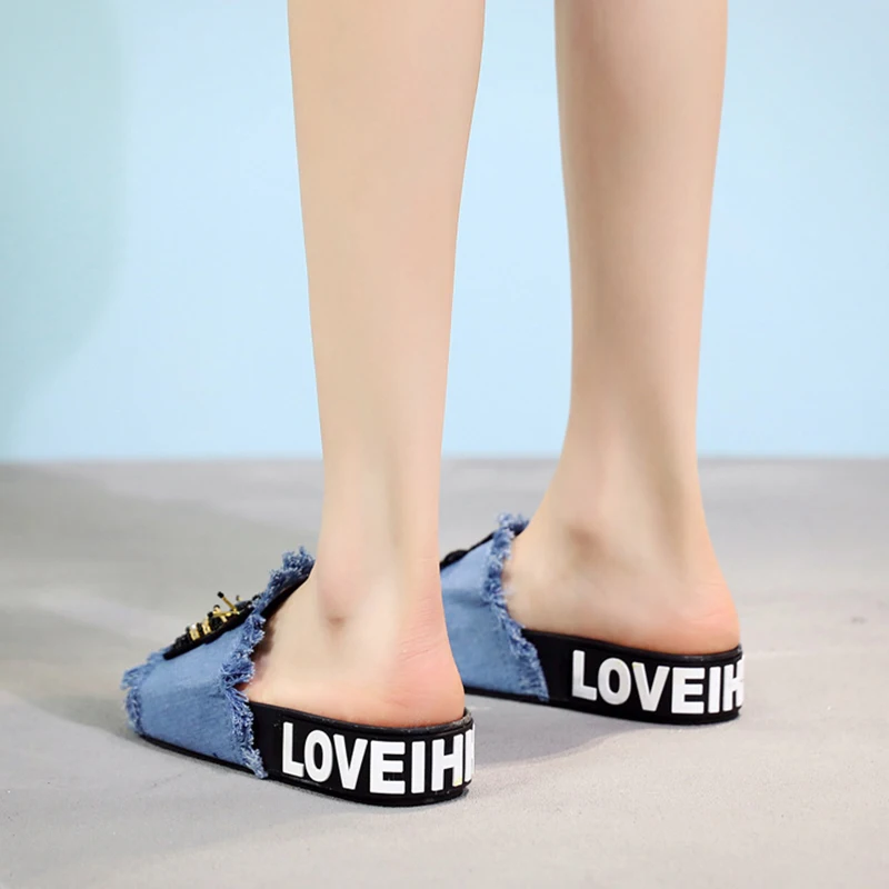 Sandalia feminina; Модные женские домашние тапочки из джинсовой ткани; sapato feminino chaussures femme; пляжные вьетнамки на платформе; c575