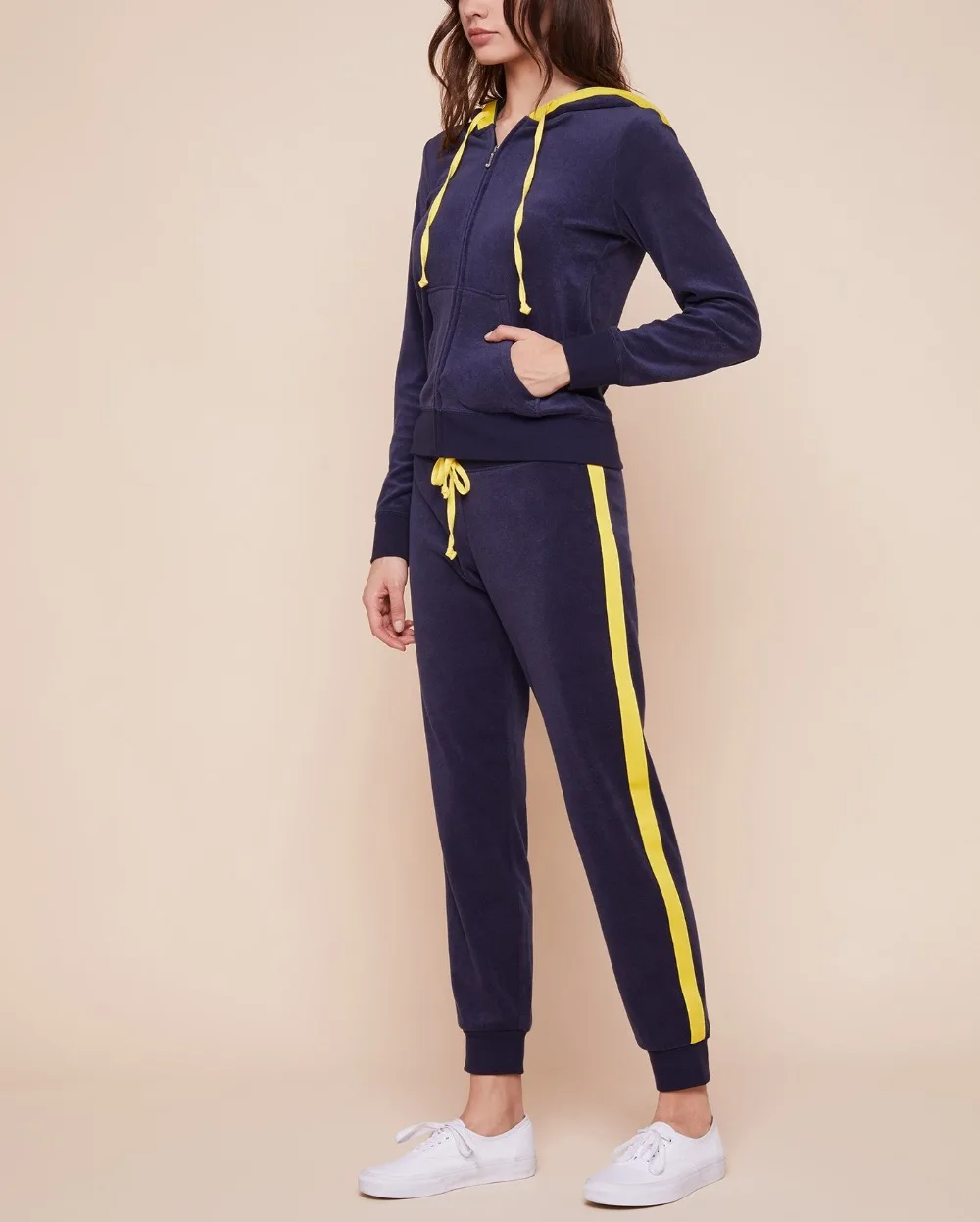2018 Women'S Velvet Fabric Patchwork Tracksuit Pant Suits Velour Suit