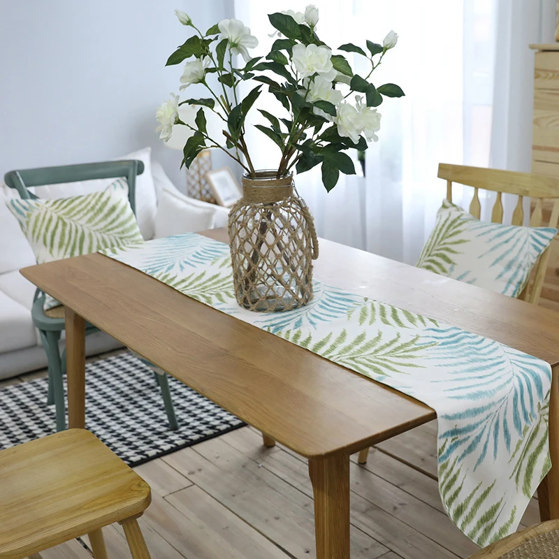 

Modern Table Runner Polyester Blue Green Leaves Tropical Plant Print Table Runners Coffee Table Restaurant Home Decoration Flag