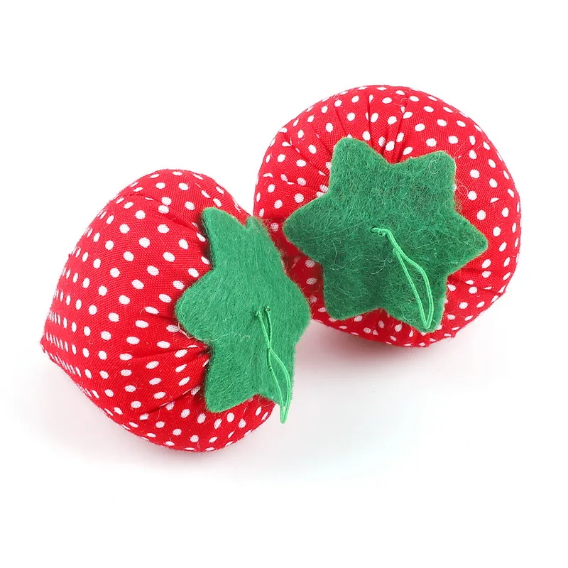 

Fashion 1pc/lot Strawberry sewing kit needle package 3d embroidered patchwork hand sewing needle tools handmade diy accessories