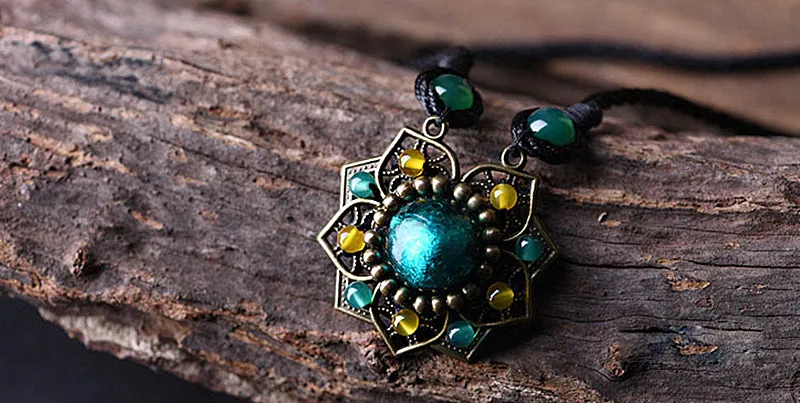 Yanting Vintage Choker Necklace For Women Ethnic Glass Glazed Green Stone Copper Alloy Flower Pendant Necklace Gift 041 (8)