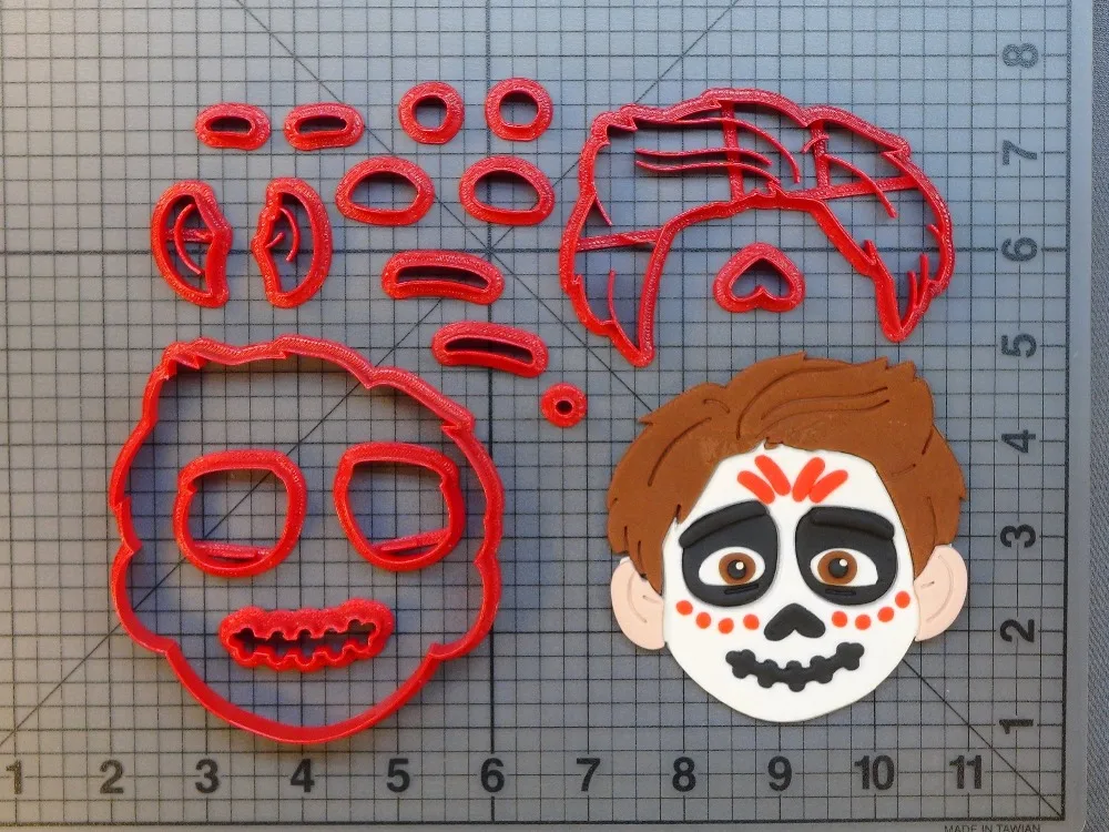 JB_Coco-Miguel-266-776-Cookie-Cutter-Set-Cartoon-Character-266-776