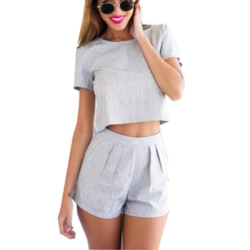 короткие шорты и топик. короткие шорты и топик. короткие шорты и топик. кроп топ с шортами. короткие шорты и топик.