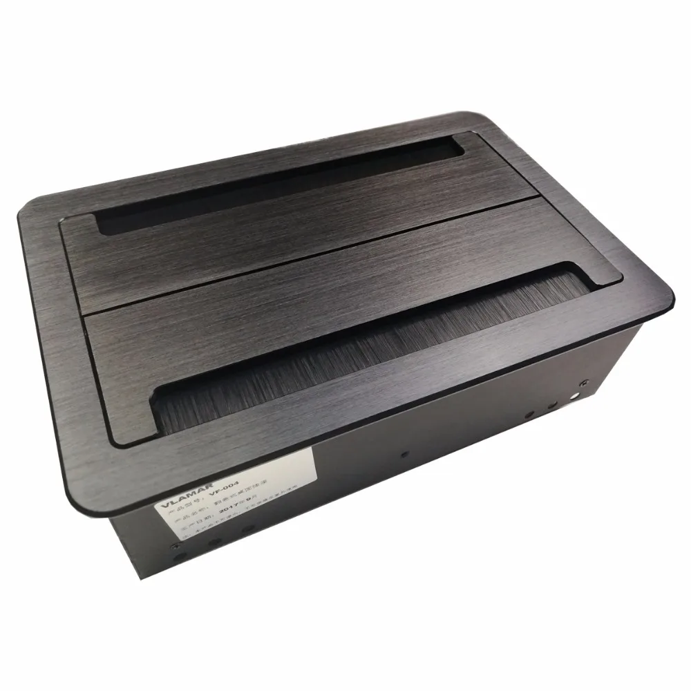 black desktop socket1