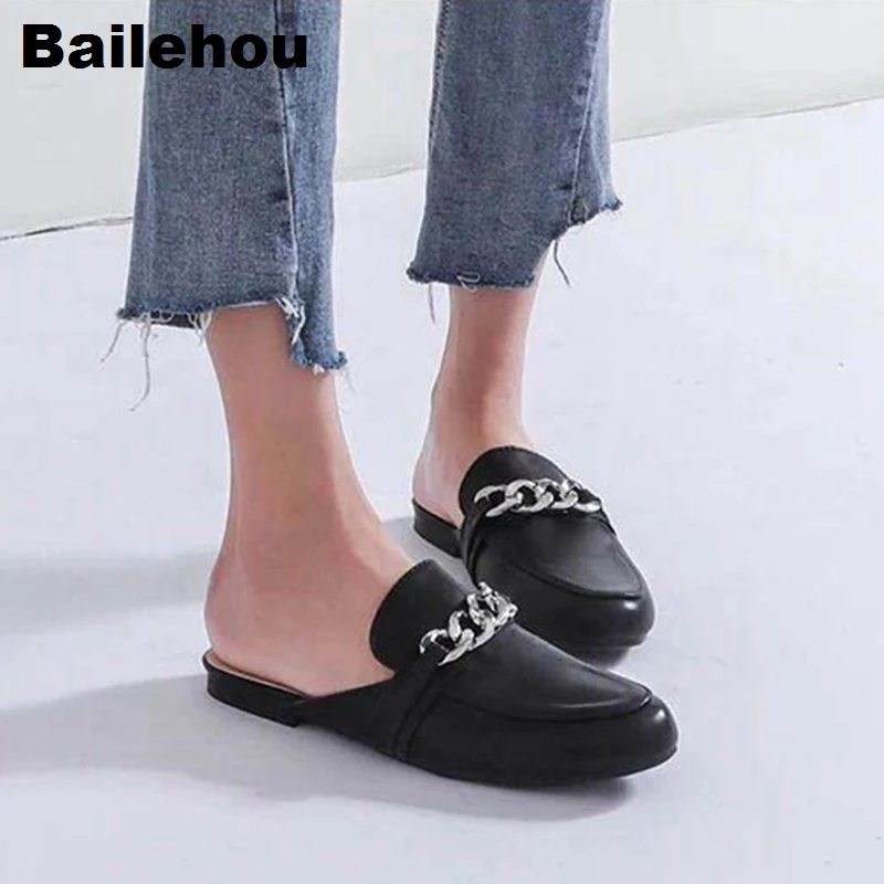 

2018 Women Slippers Fashion Chian Decoration Flat Causal Shoes Low Heel Mule Shoes Slip On Slides Summer Sandals Plus Size 36-41