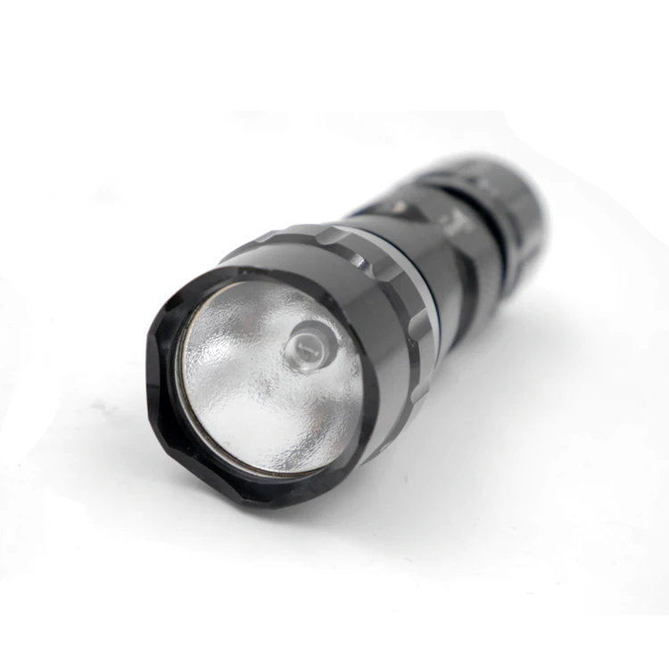 501A 3.7V Xenon flashlight (2)