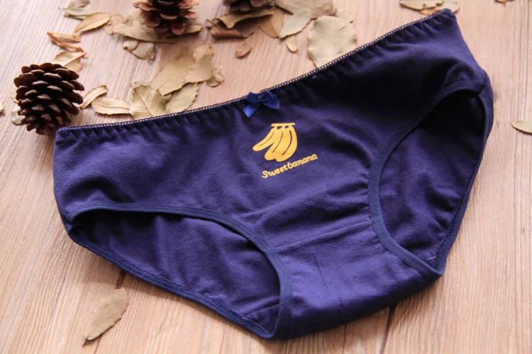 4349279750_1000337947