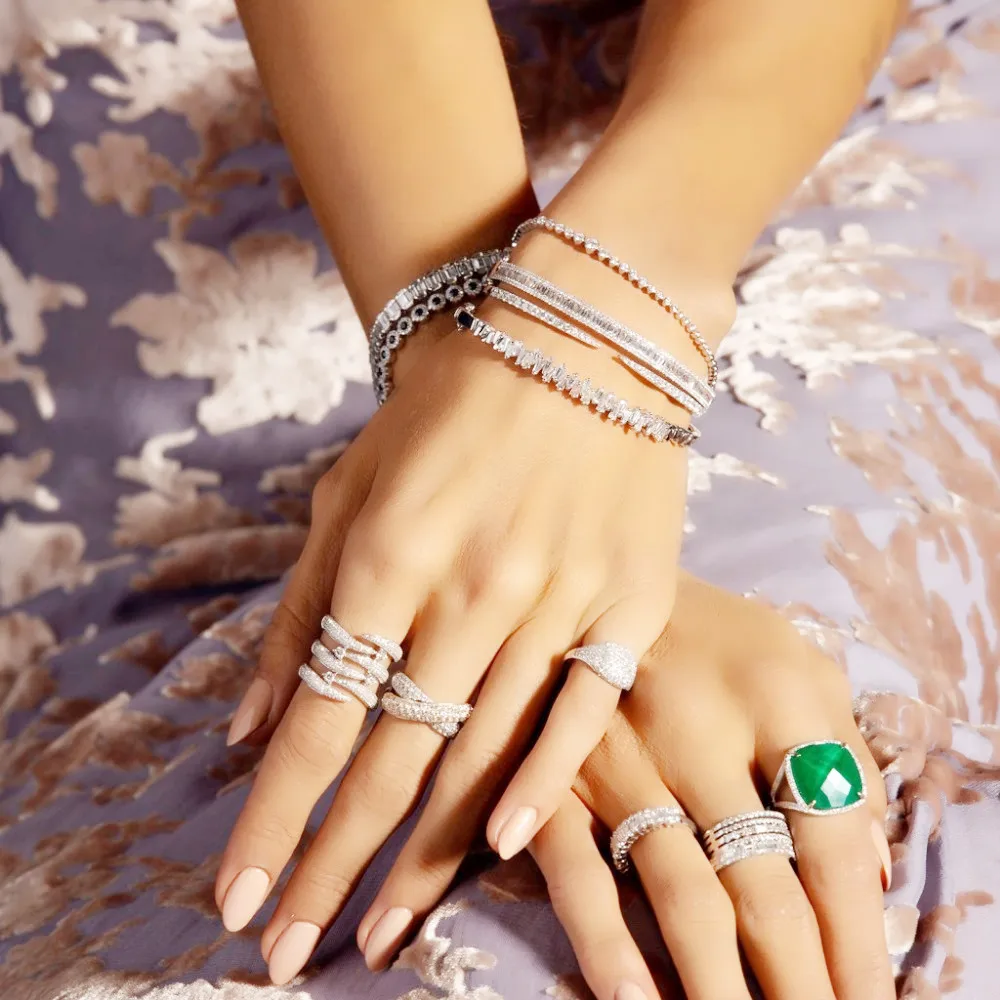 

Cocktail ring women lady party gift jewelry big green stone micro pave cz big wide band gorgeous luxury rings