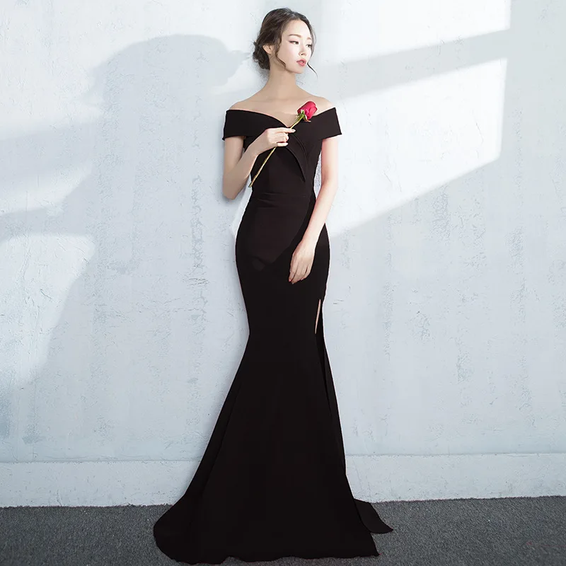 4407164556_293498712