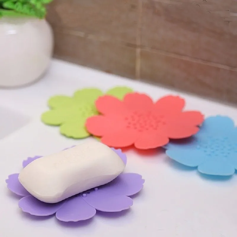 1pc Soap Dish Hole Drain Silicone Soap Box Cute Flower-shaped Home Decor Holder Bathroom Accessories  (6)