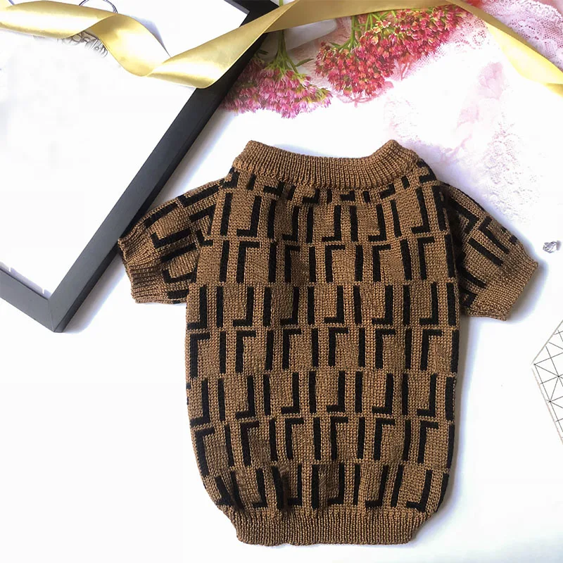 

Warm Dog Sweater for Small Dogs Letter Print Sweater for French Bulldog Soft Outfit for Chihuahua Pet Puppy Costume PC0944