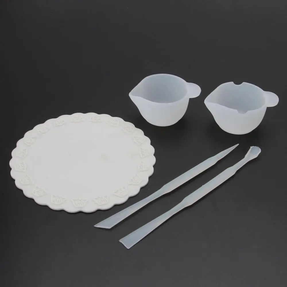 

UV Resin DIY Casting Jewelry Tools Kit Including Silicone Cup Stirrers Spoon Pad