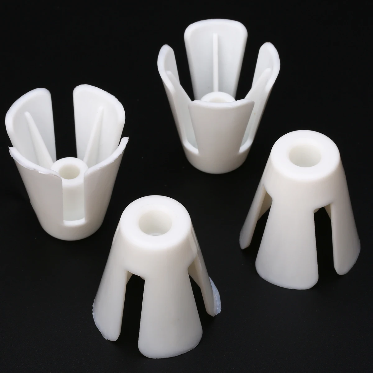 4pcs/Set Thread Spool Cone Holder Sewing Accessories for Janome 644D 74LD