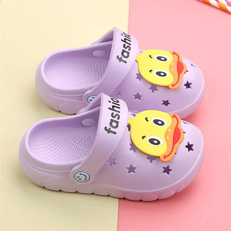 Модные пляжные тапочки для мальчиков и девочек; детские сандалии с рисунком медведя; Летняя детская обувь; дышащая Нескользящая детская обувь