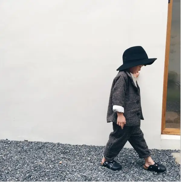 2018-boys-2-pcs-plaid-set-coat-long-pants-fashion-spring-good-quality-soft-boys-suit (3)
