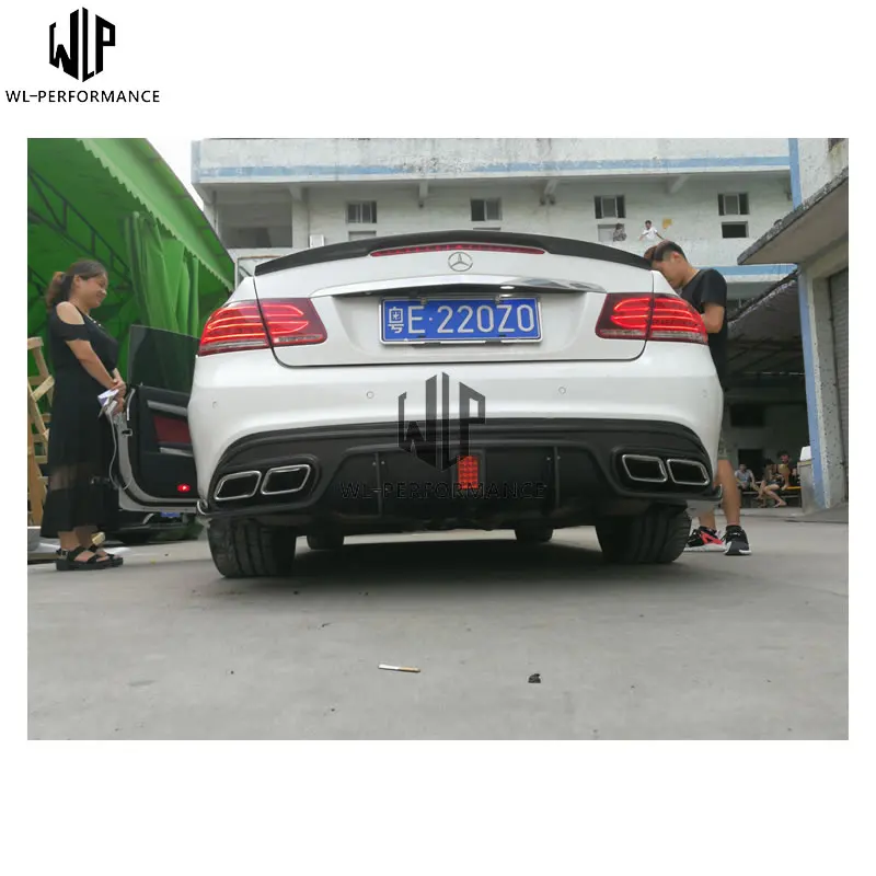 奔驰E级W207后期包围后唇 ST款 4