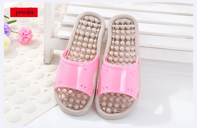 3851821795_1560390823 