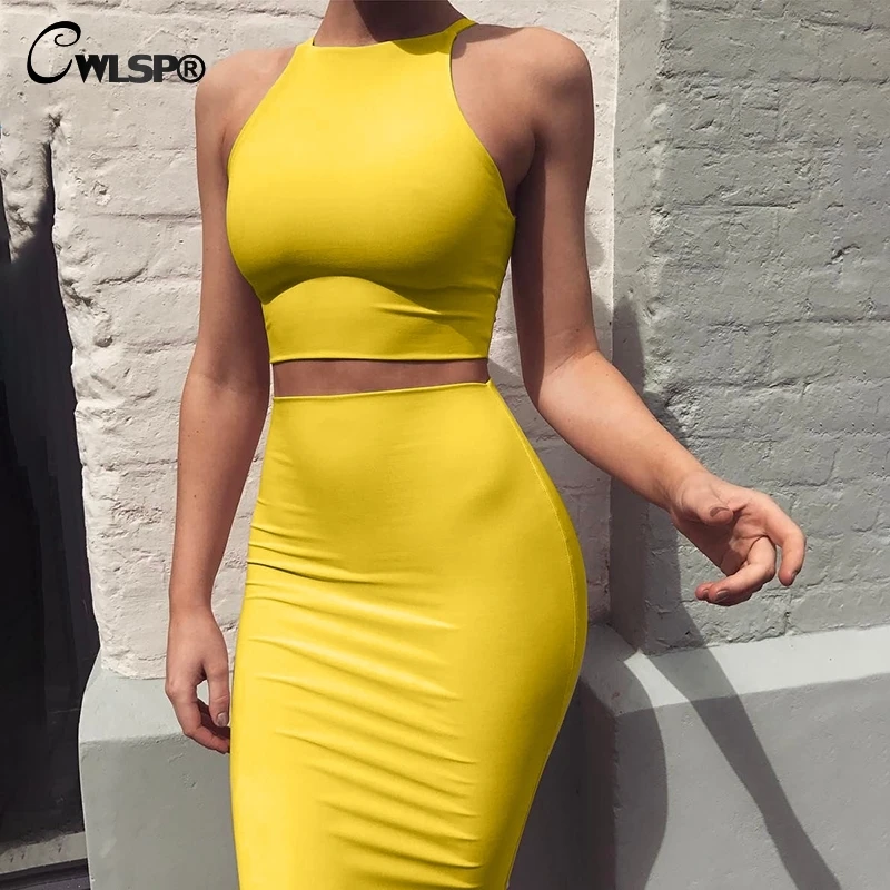 

CWLSP 2018 Solid Sexy Summer Dress Two Piece Suit Crop Tops Skinny Mini Dress Sleeveless 4 Color Vestidos Feminina Cloth QZ3070