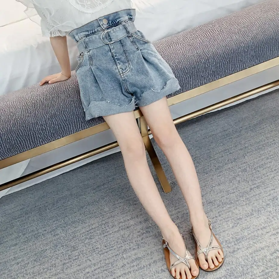 

Children Denim Shorts For Girls Summer New Casual Short Pants Loose Jeans Hot Pants Shorts Modis Kids Clothes Y1410 With belt