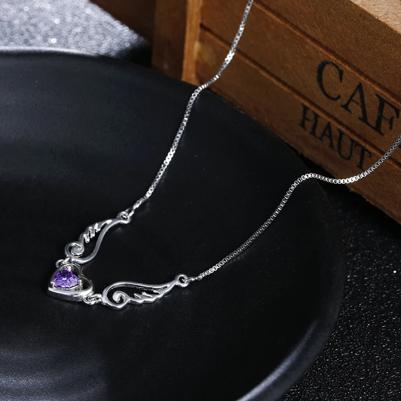 Fine Jewelry New Womens Silver Necklace Birthday Gift for Friends Wave Chain 18 Inch Silver Pendant Necklace Creative AAA Zirconia Pineapple Pendant Design