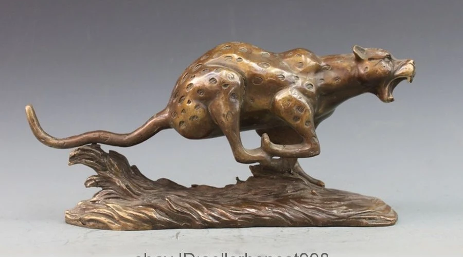 

China Folk Classical Bronze Ferocity Animal leopard panther Cheetah Statue