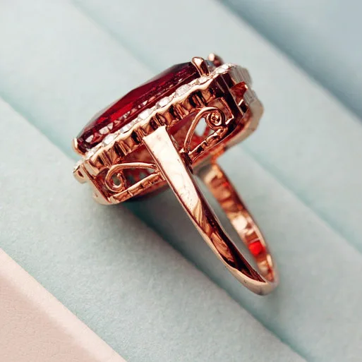 Brilliant Amazing Square Red Stone Ring Red Cubic Zirconia Ring Rose Gold Color Cocktail Ring Women Jewelry