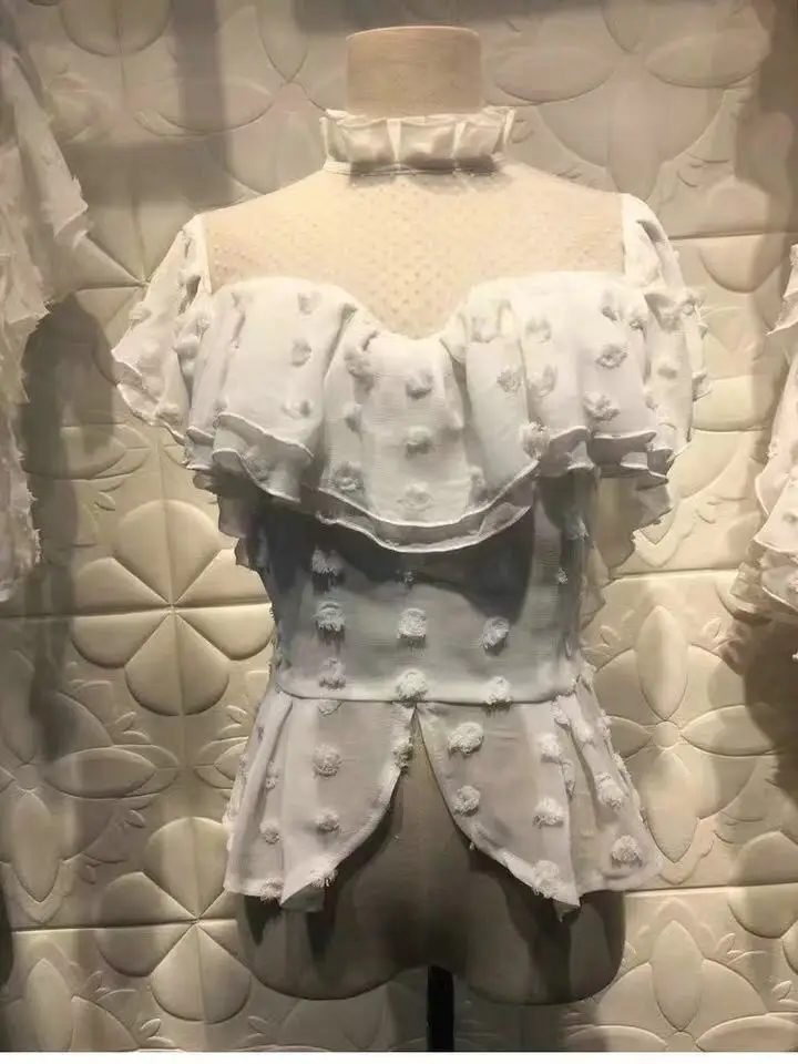 3 (7)