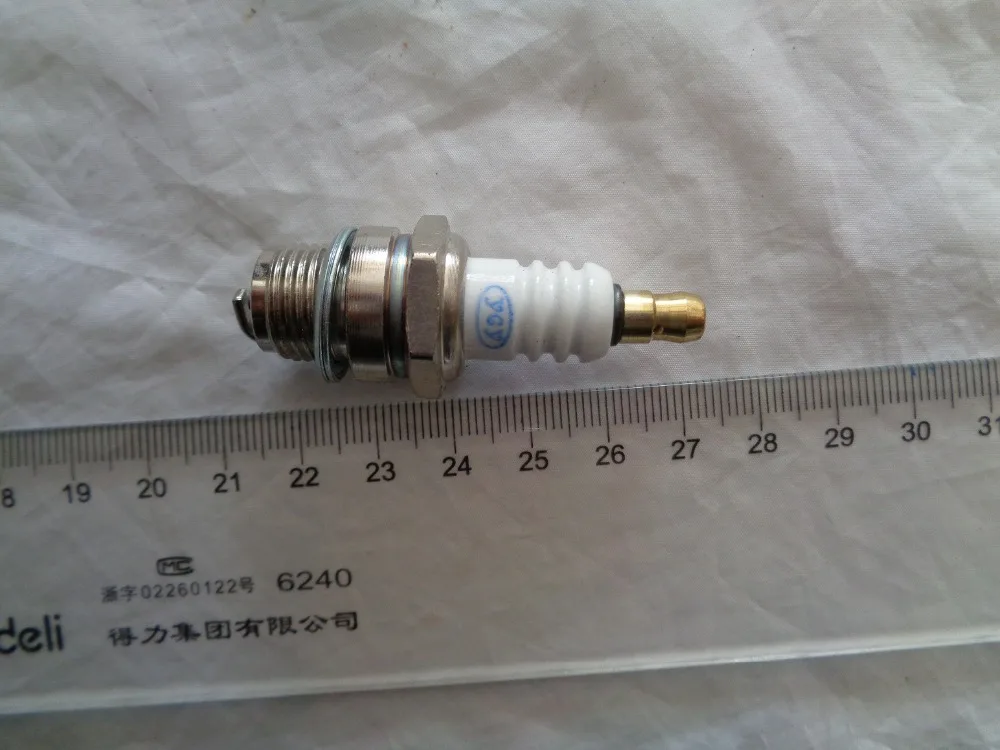 

152F 154F Generator Spark Plug For 1KW 1.5KW Mitsubishi LIFAN Generator