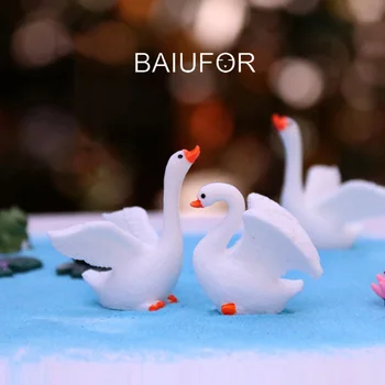

BAIUFOR goose swan/dollhouse/miniatures/lovely cute/fairy garden gnome/moss terrarium decor/crafts/bonsai/DIY supplies/figurine