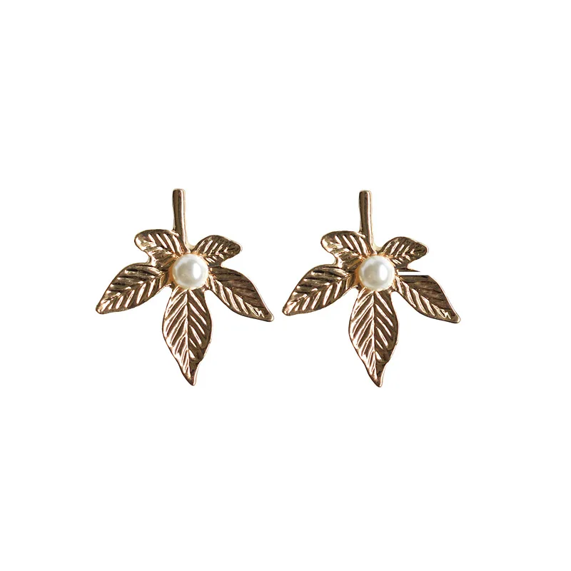 

2018 Cute Maple leaf studs Fashion Mini Golden Color Simulated-pearl Leaves Stud Earrings Female Minimalist Jewelry Gifts