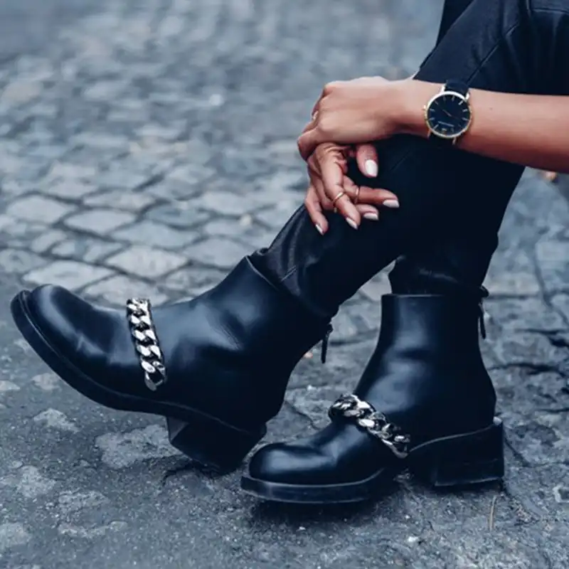 ankle boots biker style